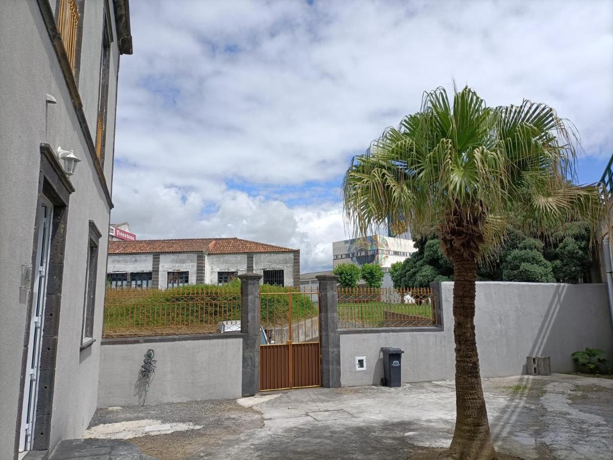 Seaside House Ξενοδοχείο Πόντα Ντελγκάντα Εξωτερικό φωτογραφία